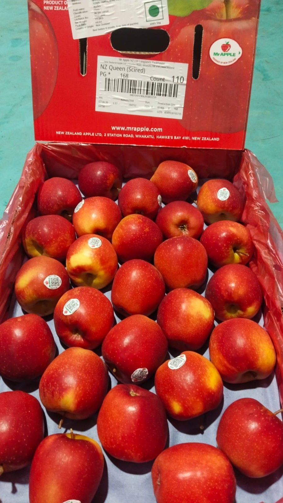 एप्पल क्वीन न्यूज़ीलैंड 110 काउंट 18 किलो Mr.Apple