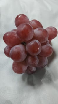 Grapes Red Globe China 6.5 KG Frutanza